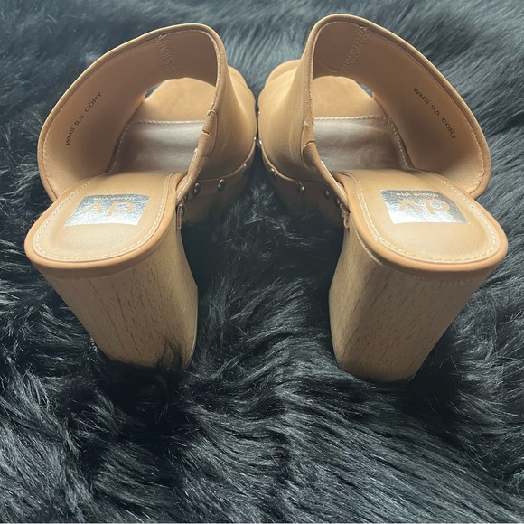 DV by Dolce Vita “Cory” Clogs - Picture 11 of 15